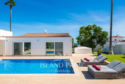 Private Villa In Golf Del Sur