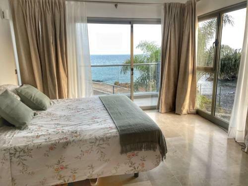 Luxury Ocean View With Private Pool Villa De Nava
