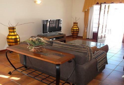 3-bedroom Villa In Golf Del Sur