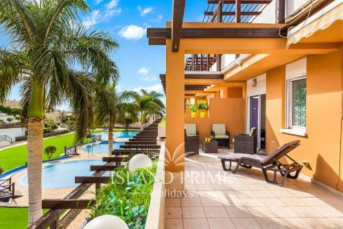 4x Bedrooms Poolside Apartment In Amarilla Golf
