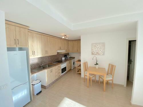 Apartamento Edificio Ca�adas