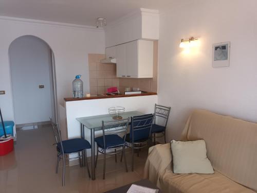 Apartamento Golf And Sea ,heated Pool, Wi-fi.