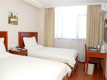Greentree Inn Shanghai Dabaishu Business Hotel