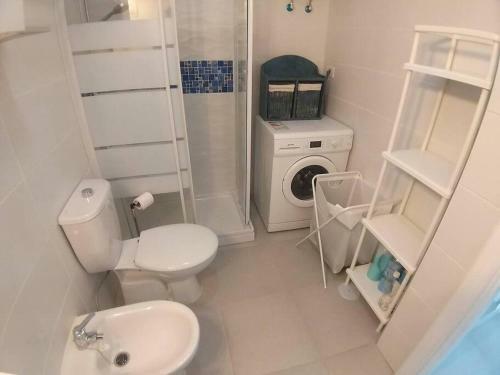 Golf View Apartment With Large Communal Pool - Scorpioile
