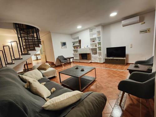 Bungalow Familiar Con Piscina
