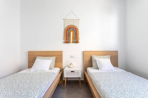 Apartment 50m From The Sea, Pool, Ac, Parking