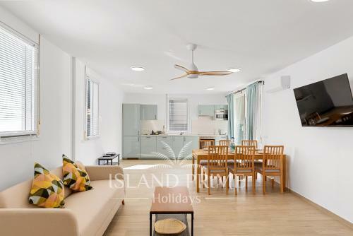 3x Bedroom Holiday House 100m From Ocean