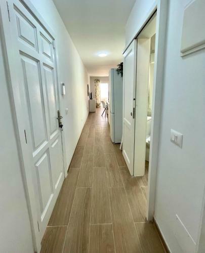 Seafront Apartment In Amarilla Golf