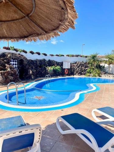 Seafront Apartment In Amarilla Golf