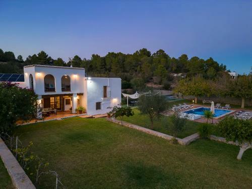 Villa In San Jose Sleeps 10 - Sa Vinya