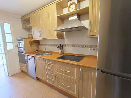 Apartamento Piso Entre La Playa Y El Centro, Con Aparcamiento