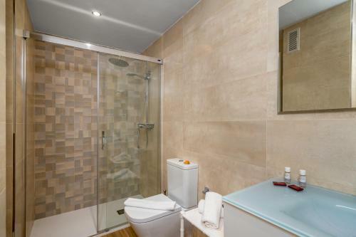 Downtown Cozy Apartment In Los Boliches Ref 180
