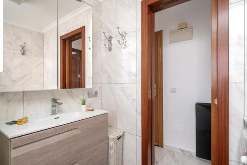Stella Maris Apartment In Fuengirola Ref 36