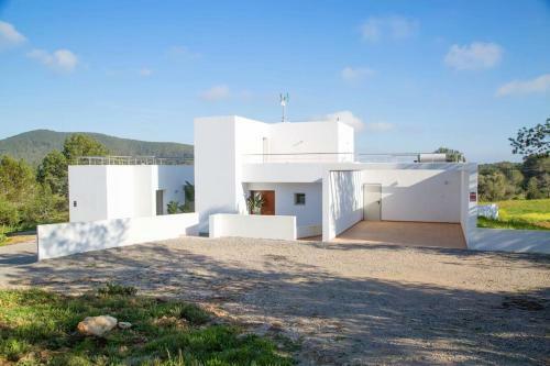 Modern Villa In Cala Jondal Porroig
