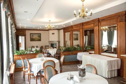 Hotel Karcz�wka