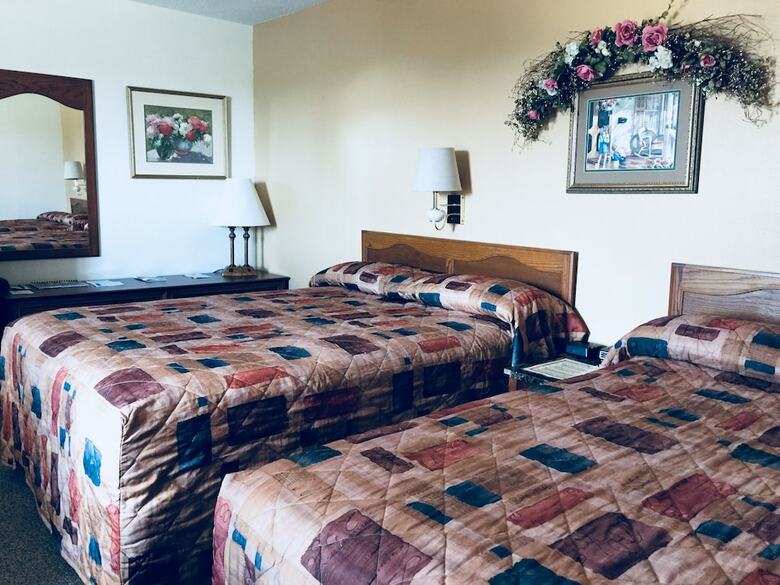Motel Crest Country Inn