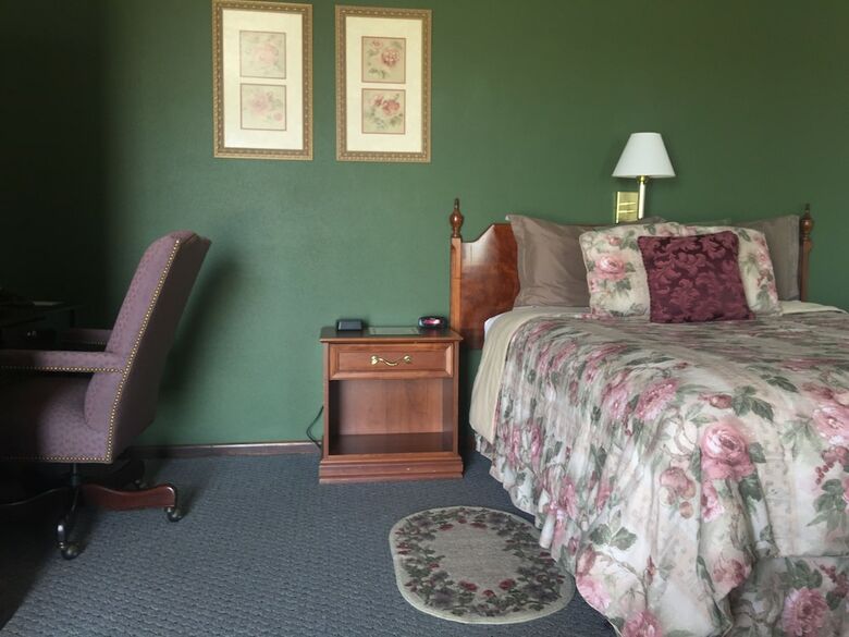 Motel Crest Country Inn