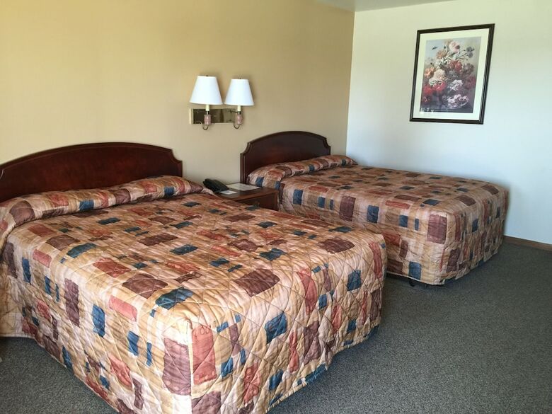 Motel Crest Country Inn
