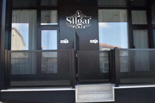Apartamentos Silgar Plaza