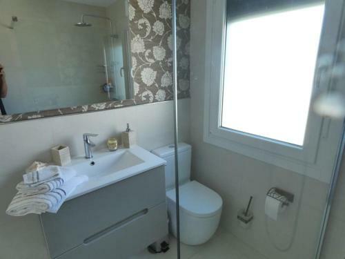 Chalet De Dise�o Moderno En Sanxenxo