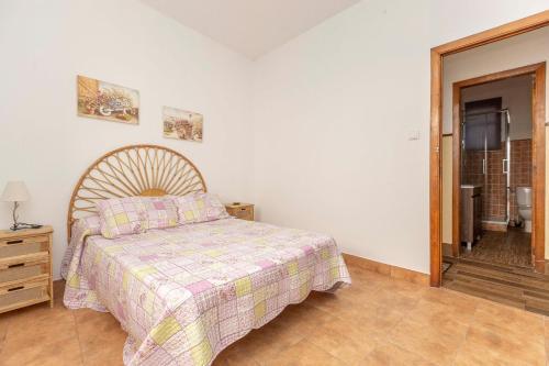 Apartment - 4 Bedrooms - 0275