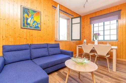 Apartment - 4 Bedrooms - 0275