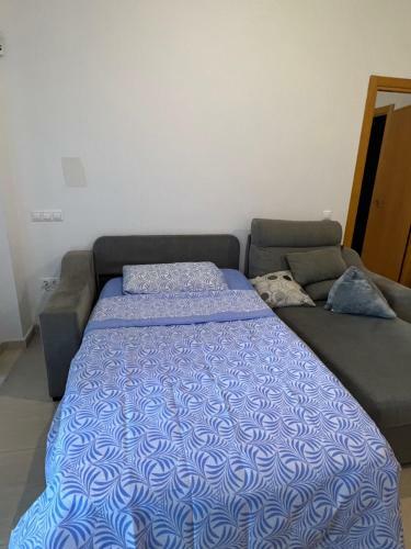 Apartamento Con Piscina ,parking Y Aire Acondicionado