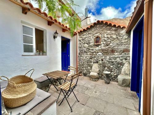 Teresitas Beach Escape Apartment