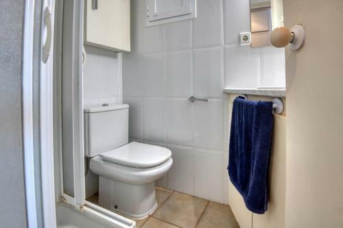 Apartamento Con Piscina Junto A La Playa
