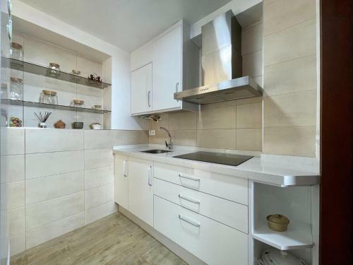 Majestic Villa In Salobre�a With Private Pool