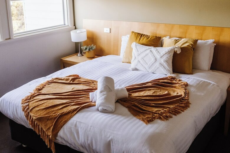 Hotel Peppers York Cove Tamar Valley