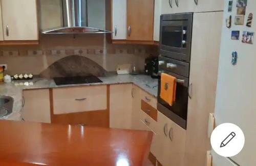 Centro De Sabadell Apartamento Espacioso