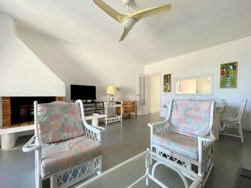 Inviting Holiday Home In Roquetas De Mar With Terrace