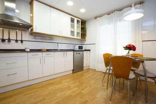 Villa Pluma Planet Costa Dorada - Only Families