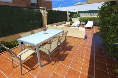 Cococha Villa Planet Costa Dorada