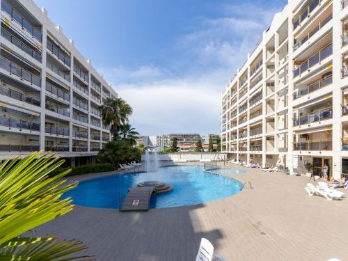 Apartment Michelangelo 1 By Interhome