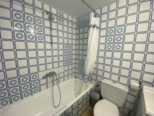 Apartamento Roses IV 6 12