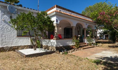 1215 Baix Camp Casa Con Jardin