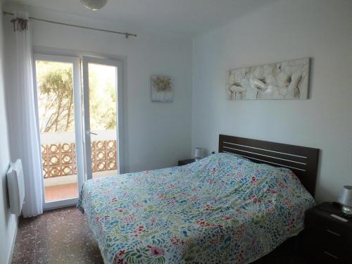 Apartamento Roses, 2 Dormitorios, 5 Personas - Es-204-22