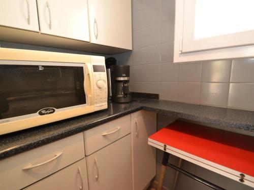 Apartment Flandria-2 By Interhome