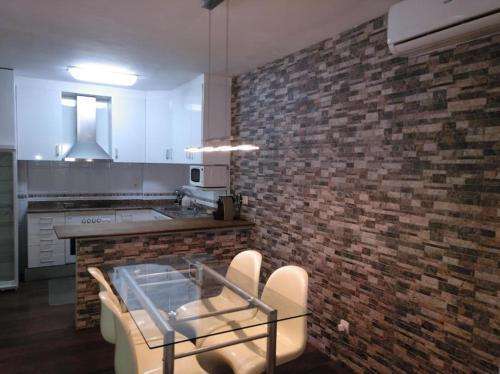 C�modo Apartamento - Cerca De La Playa - Parking