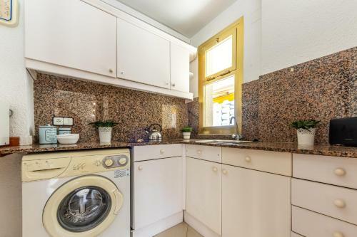 Apartamento Novelty II 2 Dormitorios Arysal
