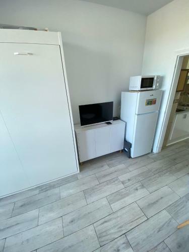 Apartamento Studio Avec Piscine Et Parking