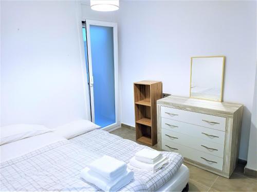 Apartamento Roses, 2 Dormitorios, 4 Personas - Es-258-88