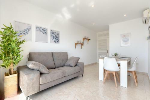 Apartamento Beach Front Cal Catal� Roses - Immo Barneda