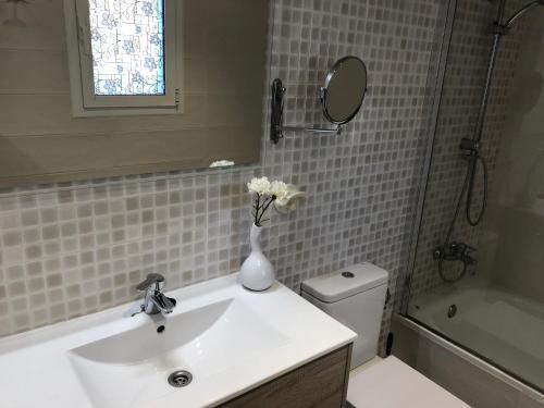 Villa Veur�s El Mar - Almadrava Beach House