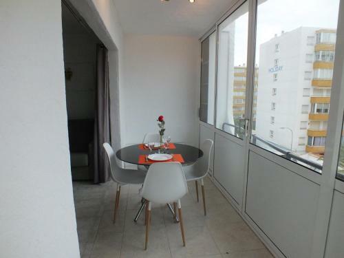 Apartamento Roses, 1 Dormitorio, 4 Personas - Es-204-32