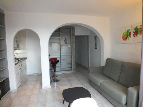 Apartamento Roses, 1 Dormitorio, 4 Personas - Es-204-32