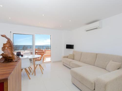 Apartamento Roses, 2 Dormitorios, 4 Personas - Es-228-117