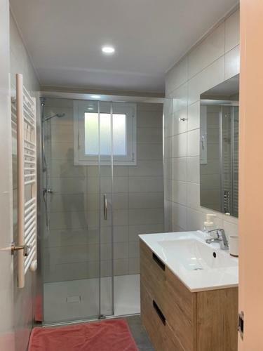 Apartamento Bahia Roses Centre